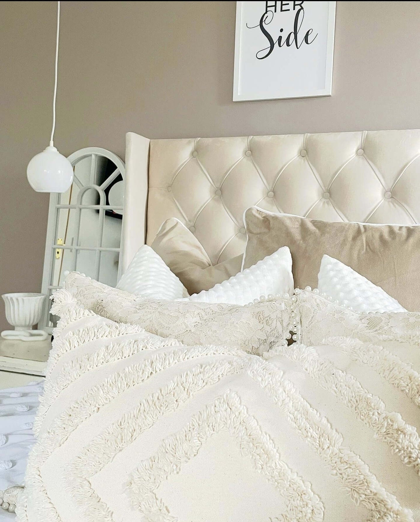 Felisha Winged Bed Frame | Lorinzer Living